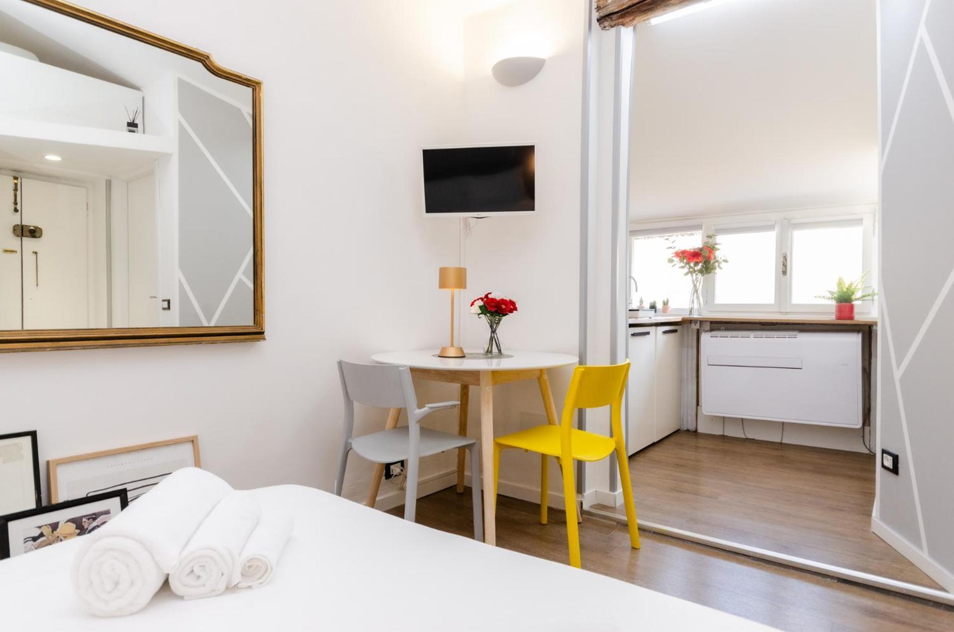 Vivimihome - Carcano House A Pochi Minuti Dai Navigli Milano Exterior foto